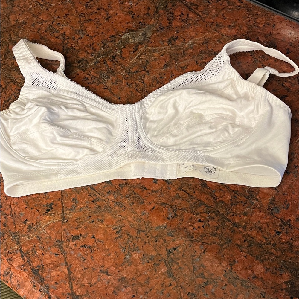 Champion Sports Bra 36B